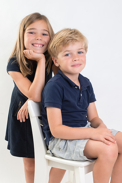Photo Famille, Photo Enfant, frères et soeurs, Photo Fratrie, Photo Bambin, photographe studio, Photo bébé, Gizeux, Bourgueil, Tours, Chinon, Langeais, Saumur