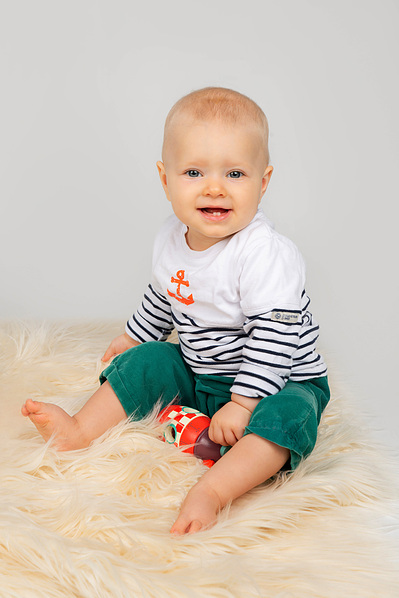 Photo Famille, Photo Enfant, frères et soeurs, Photo Fratrie, Photo Bambin, photographe studio, Photo bébé, Gizeux, Bourgueil, Tours, Chinon, Langeais, Saumur