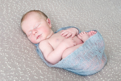 Photo Nouveau-né, Photo Naissance, Maternité, photographe studio, Photo bébé, nourrisson, Gizeux, Bourgueil, Tours, Chinon, Langeais, Saumur