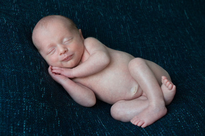 Photo Nouveau-né, Photo Naissance, Maternité, photographe studio, Photo bébé, nourrisson, Gizeux, Bourgueil, Tours, Chinon, Langeais, Saumur