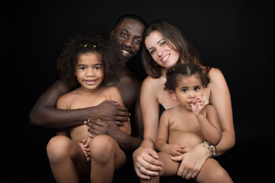 Photo Famille, Photo Enfant, frères et soeurs, Photo Fratrie, Photo Bambin, photographe studio, Photo bébé, Gizeux, Bourgueil, Tours, Chinon, Langeais, Saumur