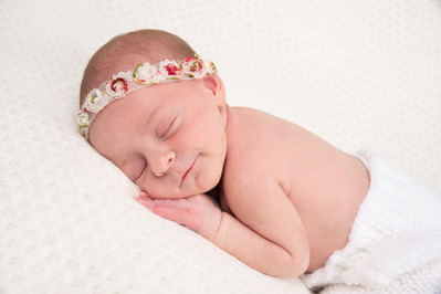 Photo Nouveau-né, Photo Naissance, Maternité, photographe studio, Photo bébé, nourrisson, Gizeux, Bourgueil, Tours, Chinon, Langeais, Saumur