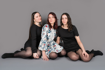 Photo Famille, Photo Enfant, frères et soeurs, Photo Fratrie, Photo Bambin, photographe studio, Photo bébé, Gizeux, Bourgueil, Tours, Chinon, Langeais, Saumur
