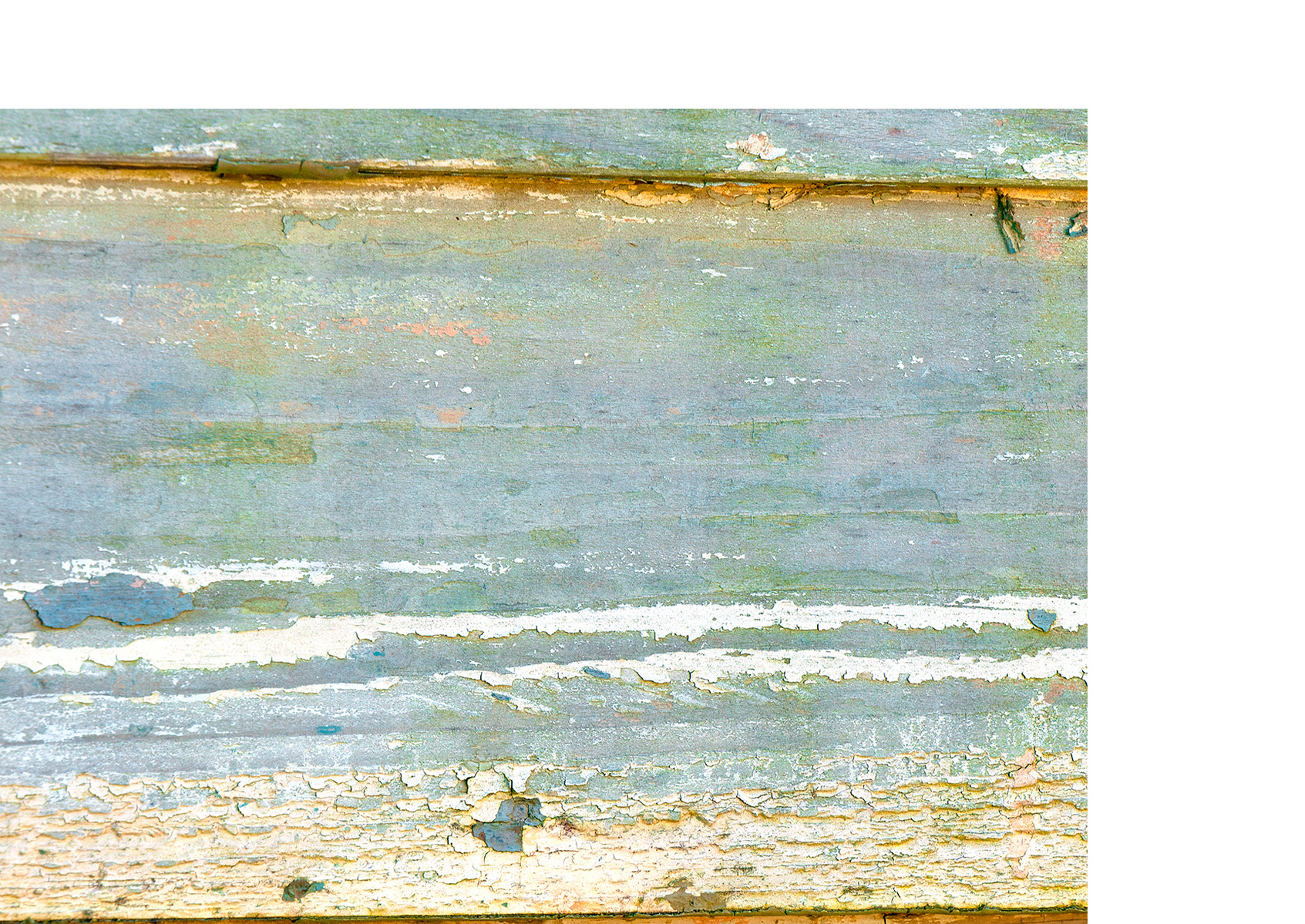 Peeling paint resembling a seascape