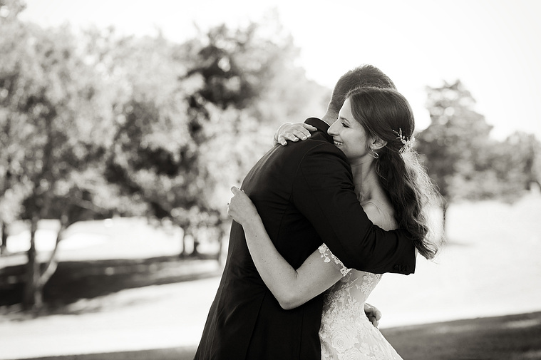 Michelle and Michael during their first look before their wedding at Nissequogue Golf Club in Long Island, New York.
