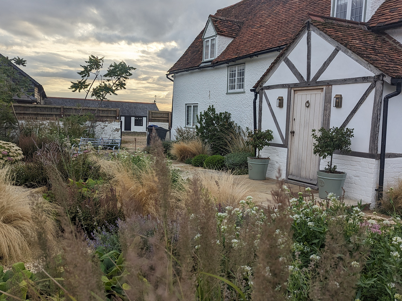 Rural farmhouse garden design - Daniel Shea's Portfolio