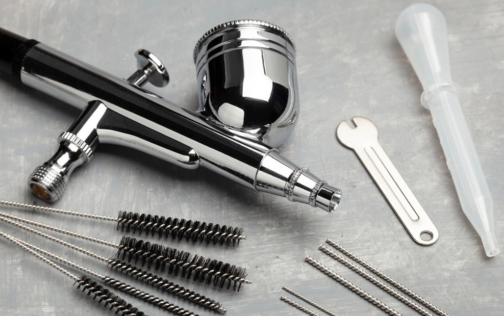 airbrush makeup and airbrush gun