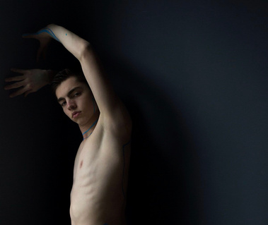 X Erik Lazarini