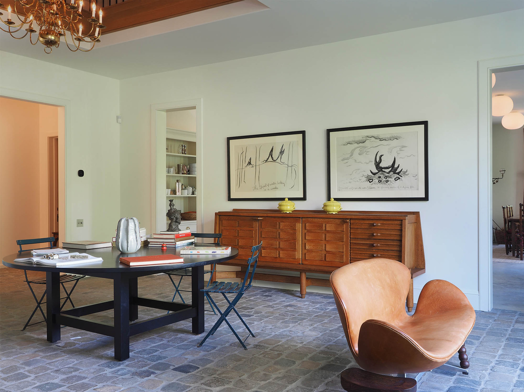 Modern Mill House + Amber construction + Photographer Adrian Jones