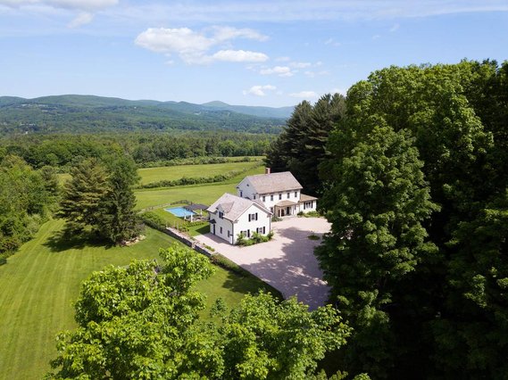 Litchfield Country Farmhouse + Amber Construction + PhotogrpaherAdrian Jones