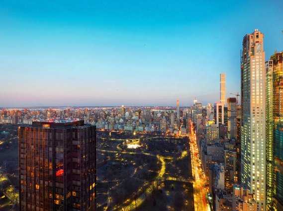 New York City View Twilight Colombus Circle / Central Park