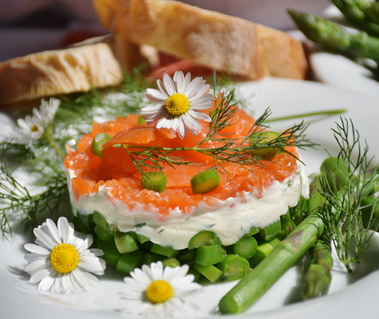 nutritie , diabet, mancare, dieta, cura , vitamine, fibre, sanatate, gustos, slab, calorii, medicina, obezitate, stil de viata, regim, alimente, fructe, peste, grasimi, proaspat, diabetolog, nutritionist  