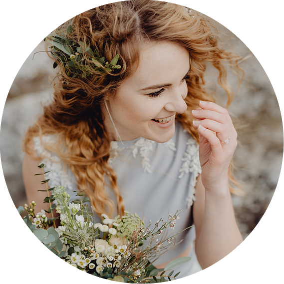 Ukázka svatebního líčení a účesu od Martiny – elegantní make-up a sofistikovaný účes pro nevěstu, profesionální práce vizážistky a vlasové stylistky.