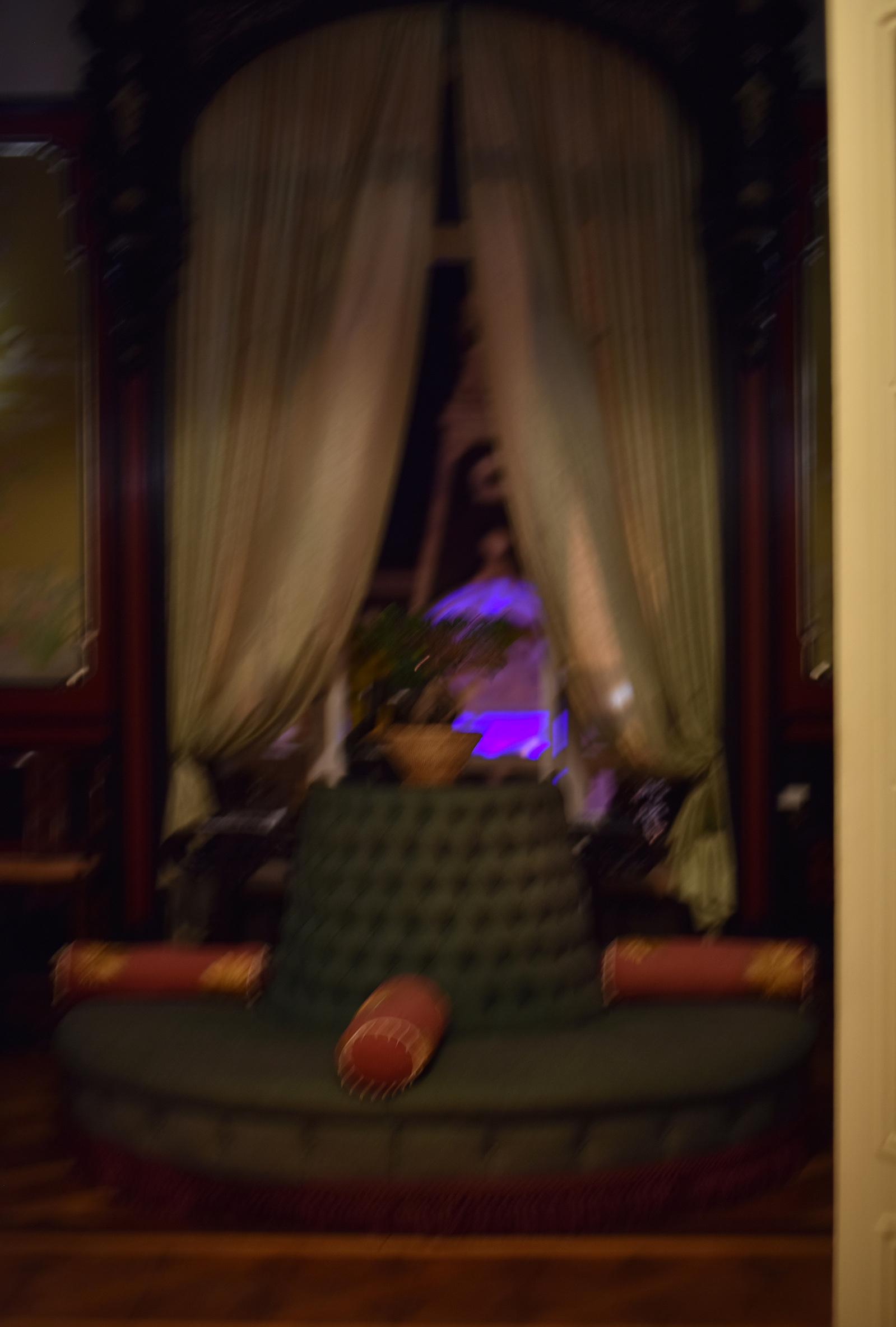 Série "Ghost hotel"