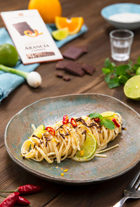 ​recipes food photography milano studio fotografico di food cibo a milano Riccardo Alessio fotografo cibo specializzato food pomodoro ripieno cus cus capperi unes supermercati il viaggiator goloso ricetta rustico peperoncino pepper spaghetti chocolate cil