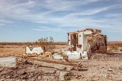 The Mojave Desert, Route 66, California, Abandon Building, Wreckage