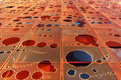 Photographie d'architecture quartier Confluences Lyon
Lotfi Dakhli Photographe