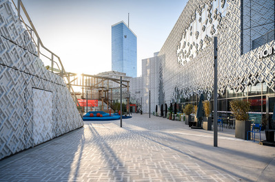 Photographie d'architecture centre commercial Westfield La Part-Dieu Lyon 
Lotfi Dakhli Photographe