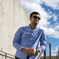Clean and sharp men's lifestyle portrait