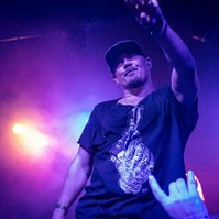 Powerful stage presence during Austin nightlife show