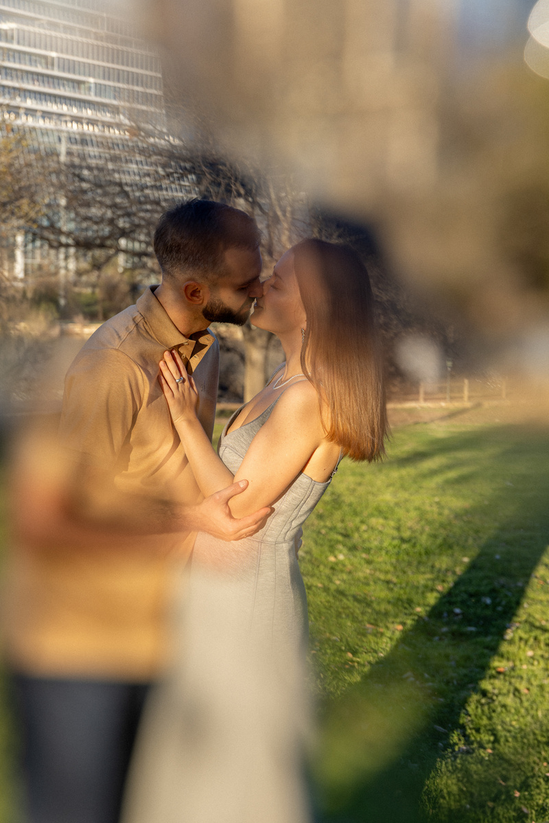 Emotional maternity moment in the park