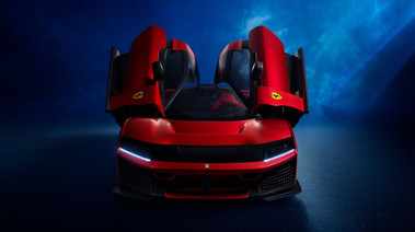 Ferrari  F80: the new supercar from the Prancing Horse