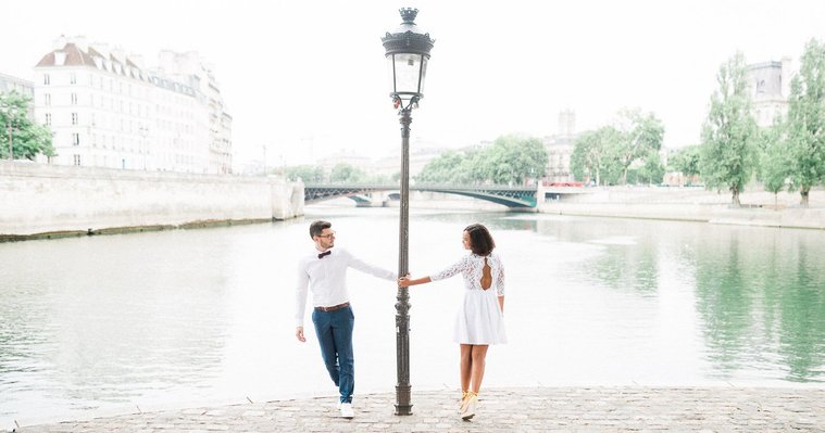 Engagement Session in Paris at Ile Saint Louis
