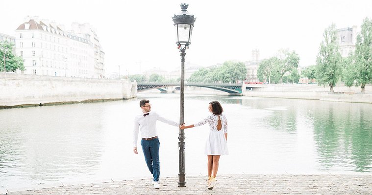 Engagement Session in Paris at Ile Saint Louis