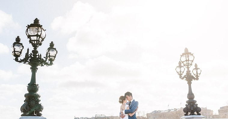 Prewedding in Paris at the Pont Alexandre III