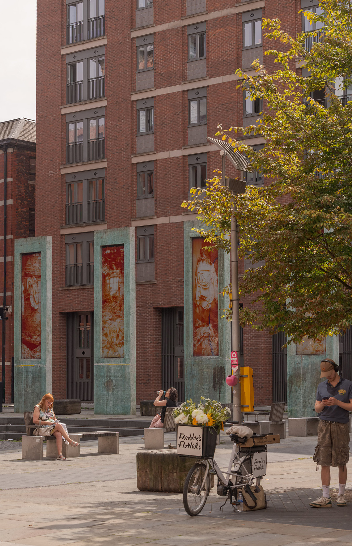 vibrant everyday moments in an architect-designed space.	commercial lifestyle photography for architects Manchester, ancoats, daytime, vibrant