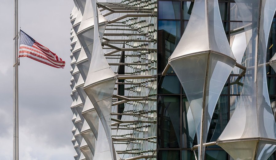 london lifestyle photography, architecture, embassy building