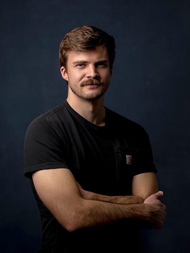 A portrait of the photographer Nic Antaya