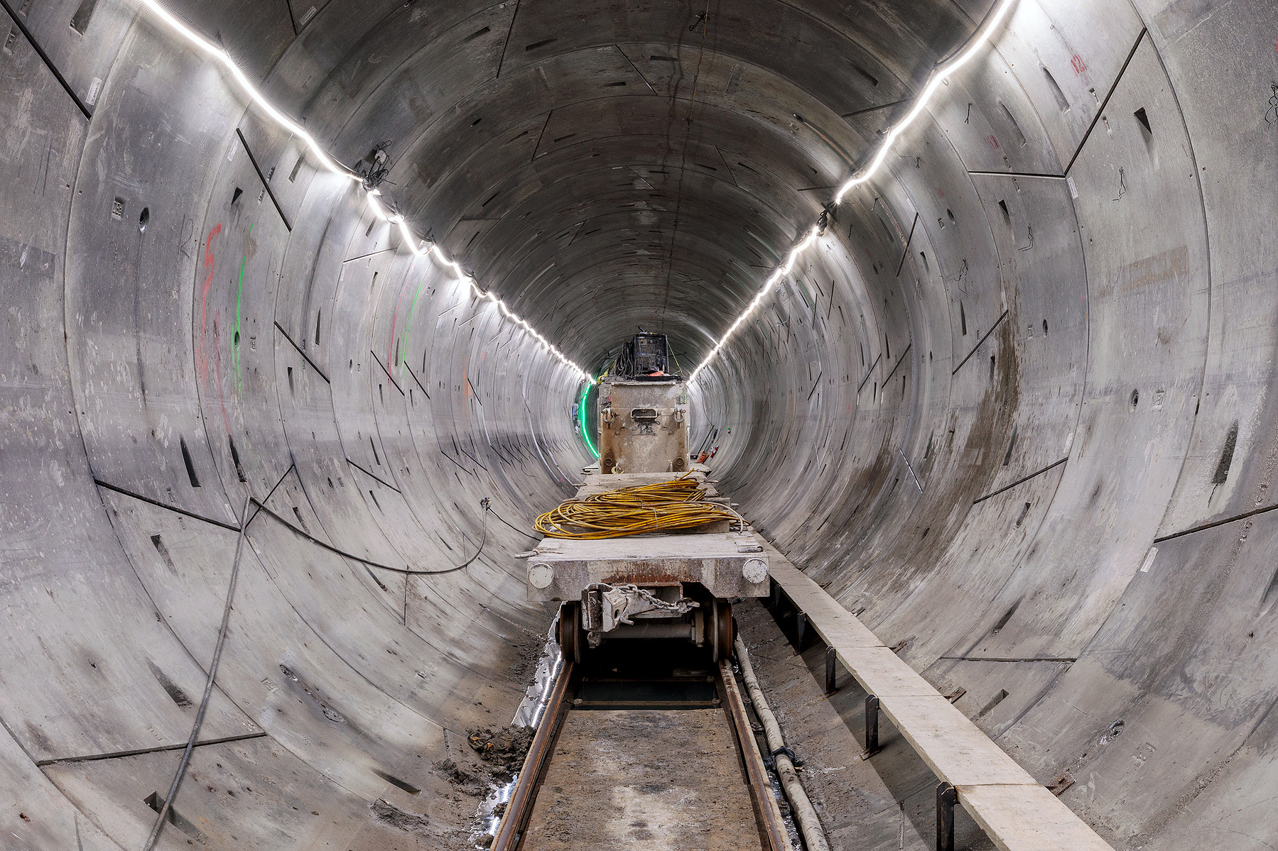 underground photo