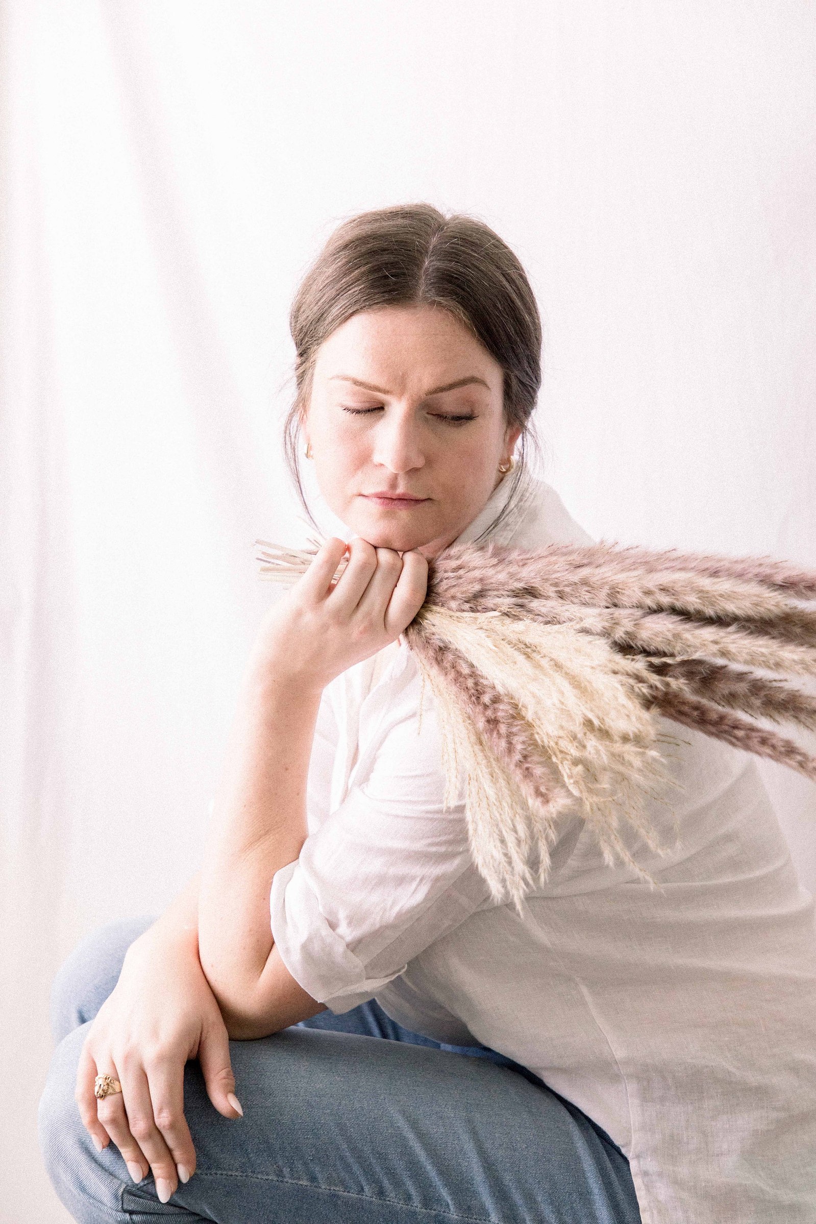 Small Business Owner, Female small business owner, Emily VanderBeek Photography, Niagara Photographer, Branding Photographer, Candid Photographer. Portrait Photographer.