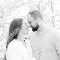 Black and white portrait of couple touching noses, Emily VanderBeek Photography, Portrait and Family photography, Niagara Photographer, Champlain Photographer, Vaudreuil-Soulanges Photographer, candid photography, authentic photography.