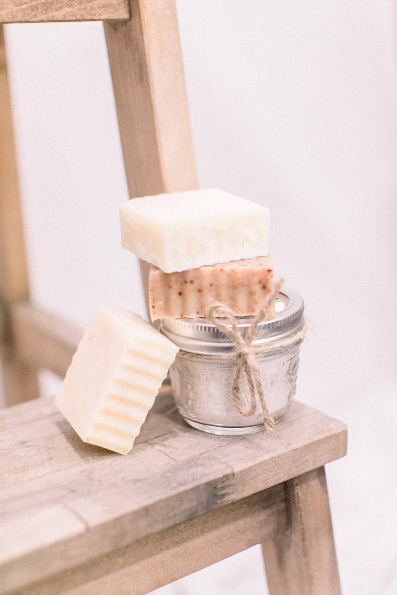 Detail shot of beauty products for a small business, branding, Emily VanderBeek Photography, Portrait and Family photography, Niagara Photographer, Champlain Photographer, Vaudreuil-Soulanges Photographer, candid photography, authentic photography.