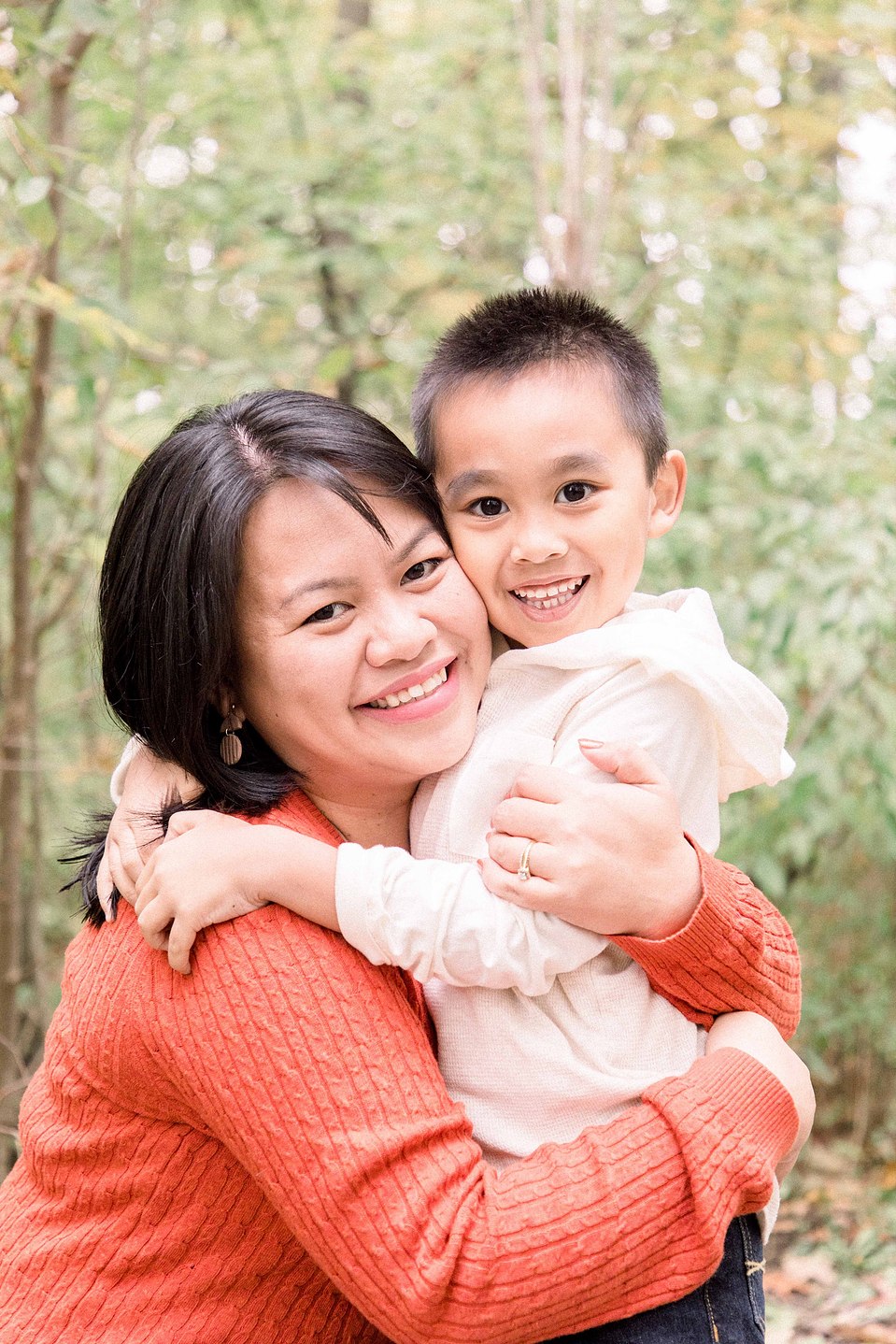 Portrait woman hugging son, Fall photos, Niagara family photographer, family photography, Niagara portrait photographer, portrait photography, Emily VanderBeek Photography.