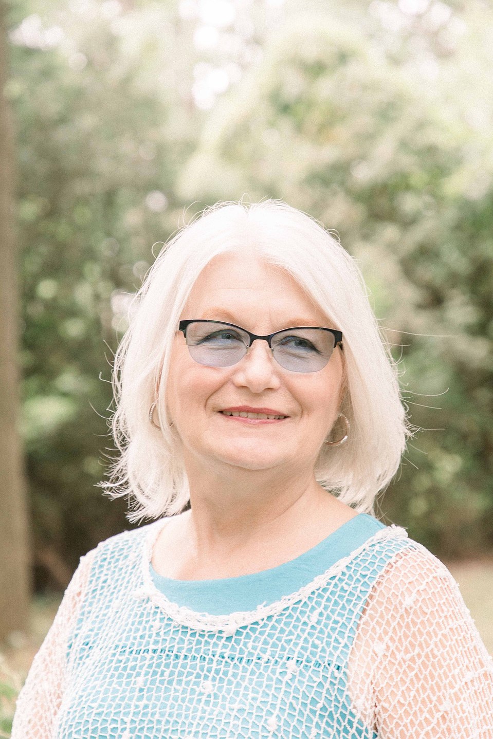 Outdoor portrait of older woman with glasses, Niagara family photographer, family photography, Niagara portrait photographer, portrait photography, Emily VanderBeek Photography.