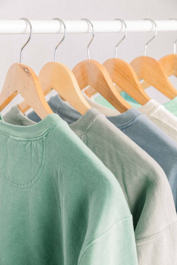 Emily VanderBeek Photography, Merch, Crewneck, Making Memories, Creating Memories, Grey Crewneck, Niagara Photographer, Ottawa Photographer, Family Photography, Motherhood Photography, Branding Photography.