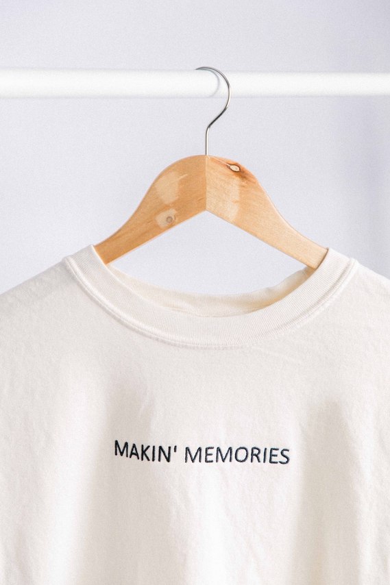 Emily VanderBeek Photography, Merch, Tee, Making Memories, Creating Memories, White Tee, Niagara Photographer, Ottawa Photographer, Family Photography, Motherhood Photography, Branding Photography.