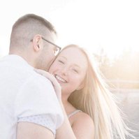 Boyfriend kissing girlfriend on the cheek, Emily VanderBeek Photography, Portrait and Family photography, Niagara Photographer, Champlain Photographer, Vaudreuil-Soulanges Photographer, candid photography, authentic photography.