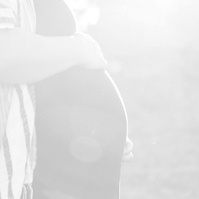 Black and white maternity photo of close up baby bump, Emily VanderBeek Photography, Portrait and Family photography, Niagara Photographer, Champlain Photographer, Vaudreuil-Soulanges Photographer, candid photography, authentic photography.