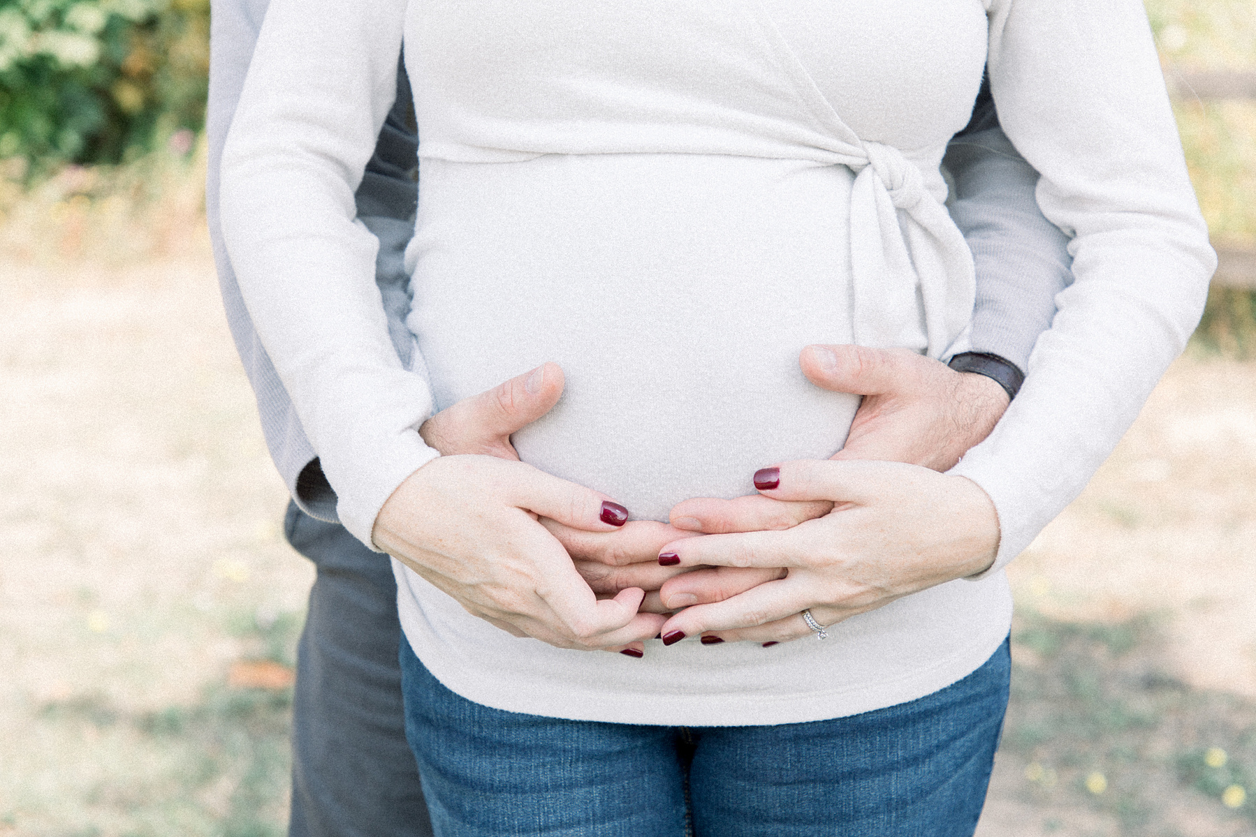 Close up portrait of pregnant belly, Niagara portrait photographer, Niagara family photographer, Niagara maternity photographer, maternity photography, candid photography.