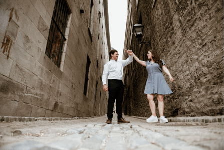 Old Montreal Engagement Photo, Montreal Engagement Photo, Montreal Pre-Wedding photographer, Montreal wedding Photographer, Danielle and Andrew's MTL engagement photographer, Tommy Cafe Montreal, Le Petit Dep Montreal