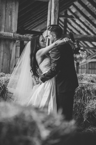 Montreal wedding photographer, Photographe mariage, Farm wedding photo