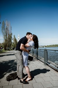 Old Montreal Surprise Proposal; Rebecca and Frank's Montreal surprise proposal photographer; Surprise marriage proposal photographer MTL; Surprise proposal photo in Montreal; surprise proposal photography Old Montreal