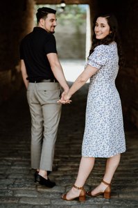 Old Montreal Surprise Proposal; Rebecca and Frank's Montreal surprise proposal photographer; Surprise marriage proposal photographer MTL; Surprise proposal photo in Montreal; surprise proposal photography Old Montreal