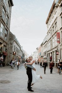 Chateau Ramezay wedding venue photo Montreal, Courtyard wedding. Montreal wedding photographer, Melanie and Robert's Montreal elopement photographer. Melanie and Robert's Montreal wedding, Montreal Wedding Photography.