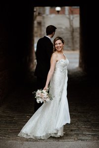 Montreal Covid wedding, Montreal wedding Photographer, Montreal wedding photo, Old Montreal wedding portraits, Jonathan Lazare Notary wedding, love conquers all