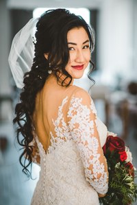 montreal wedding photo, Montreal wedding photographer, Montreal engagement photography, photographe mariage Montreal, St. George Angelican church, Auberge Vieux Port reception hall Montreal